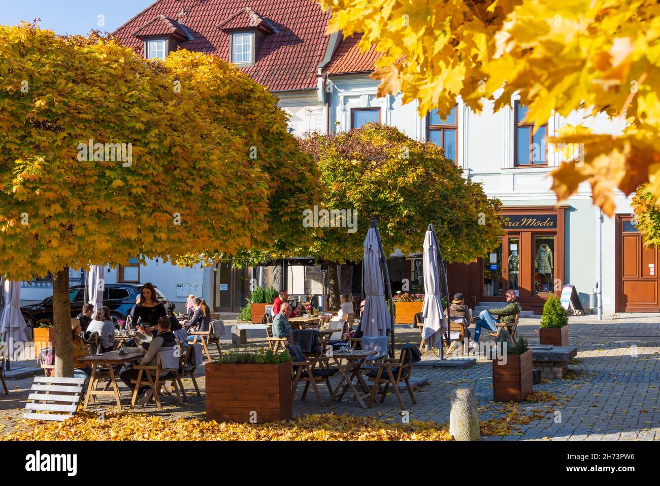 Nove Mesto nad Vahom (Neustadt an der Waag): openair restaurant at main square in , , Slovakia Stock Photo