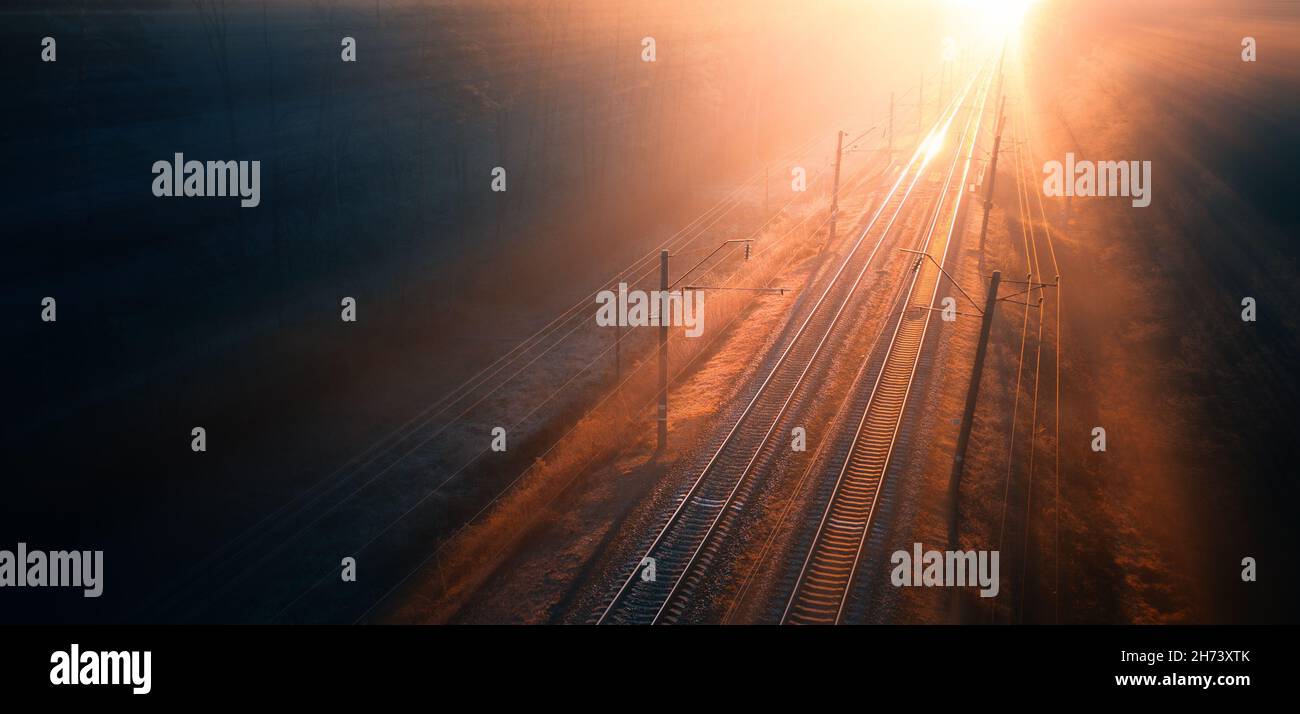 Empty train station at dawn hi-res stock photography and images - Alamy