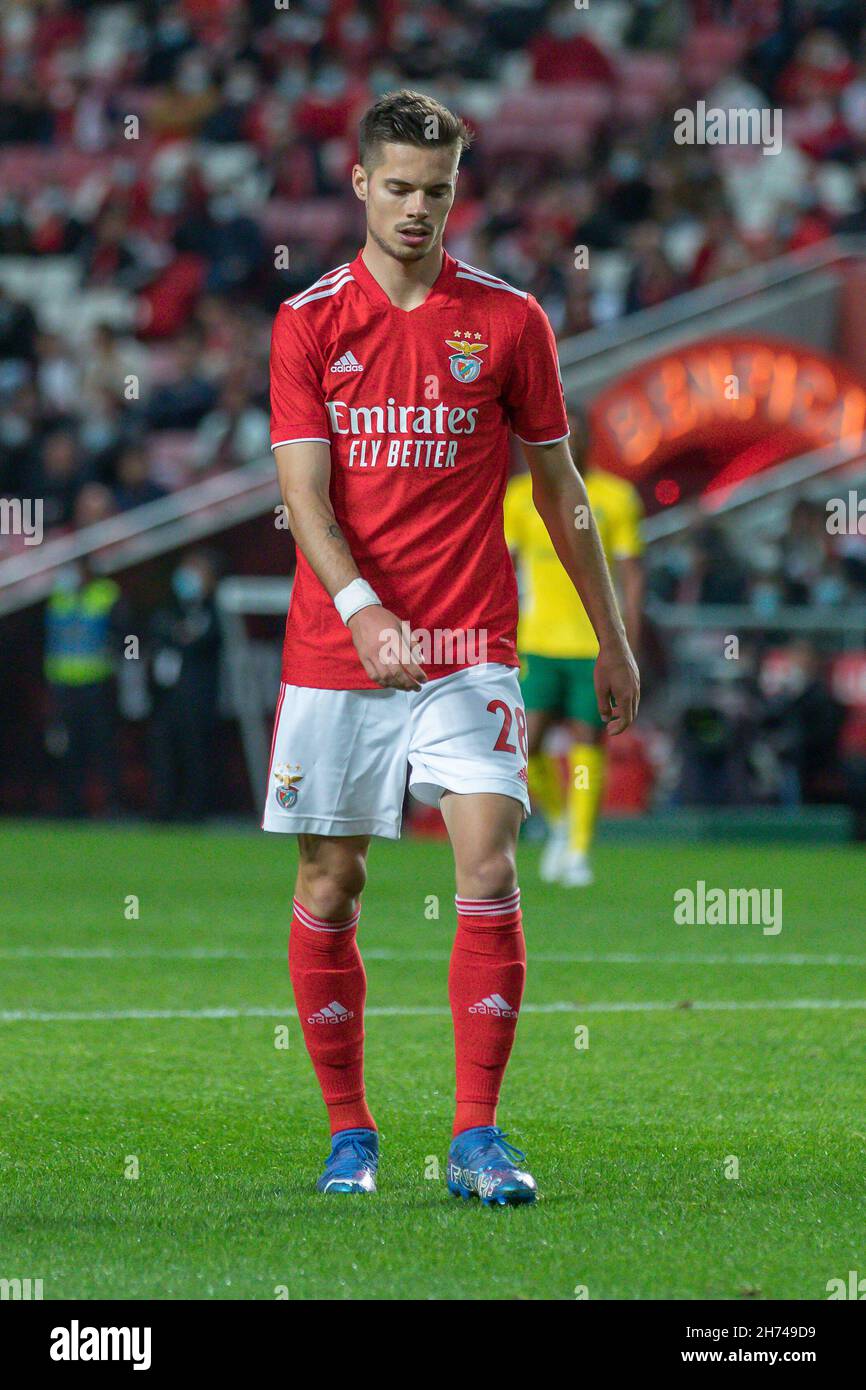 Lisbon, Portugal. 19th Nov, 2021. November 19, 2021. Lisbon, Portugal. BenficaÕs midfielder from Germany Julian Weigl (28) in action during the 4th round of the Portuguese Cup: Benfica vs Pacos de Ferreira © Alexandre de Sousa/Alamy Live News Credit: Alexandre Sousa/Alamy Live News Stock Photo