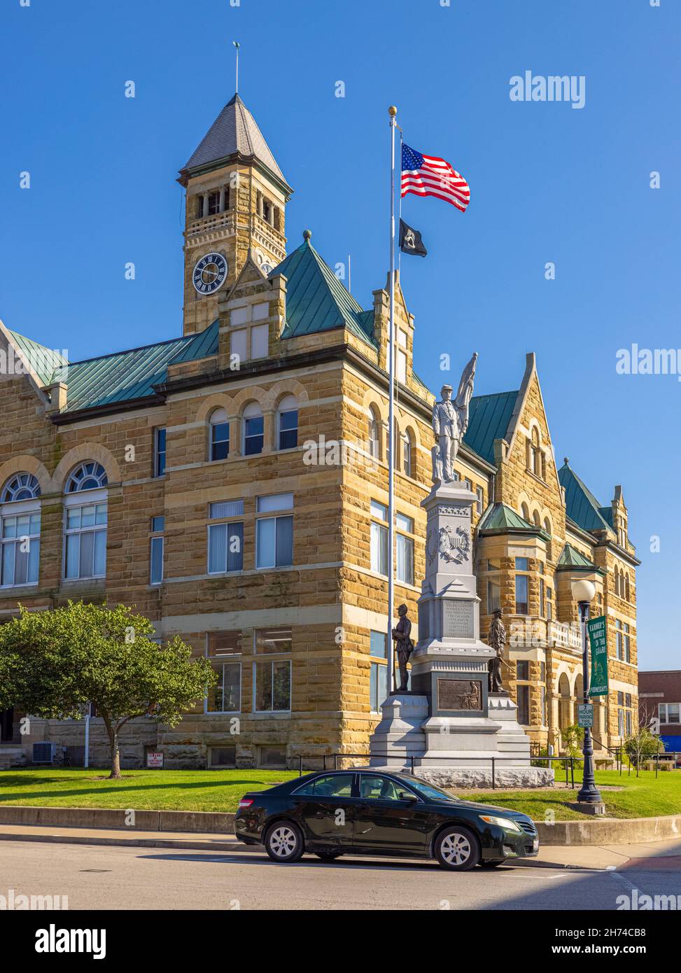 Charleston, Illinois, USA September 28, 2021 The Historic Coles
