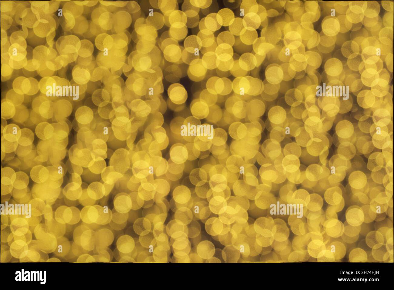 Shiny golden lights hi-res stock photography and images - Alamy