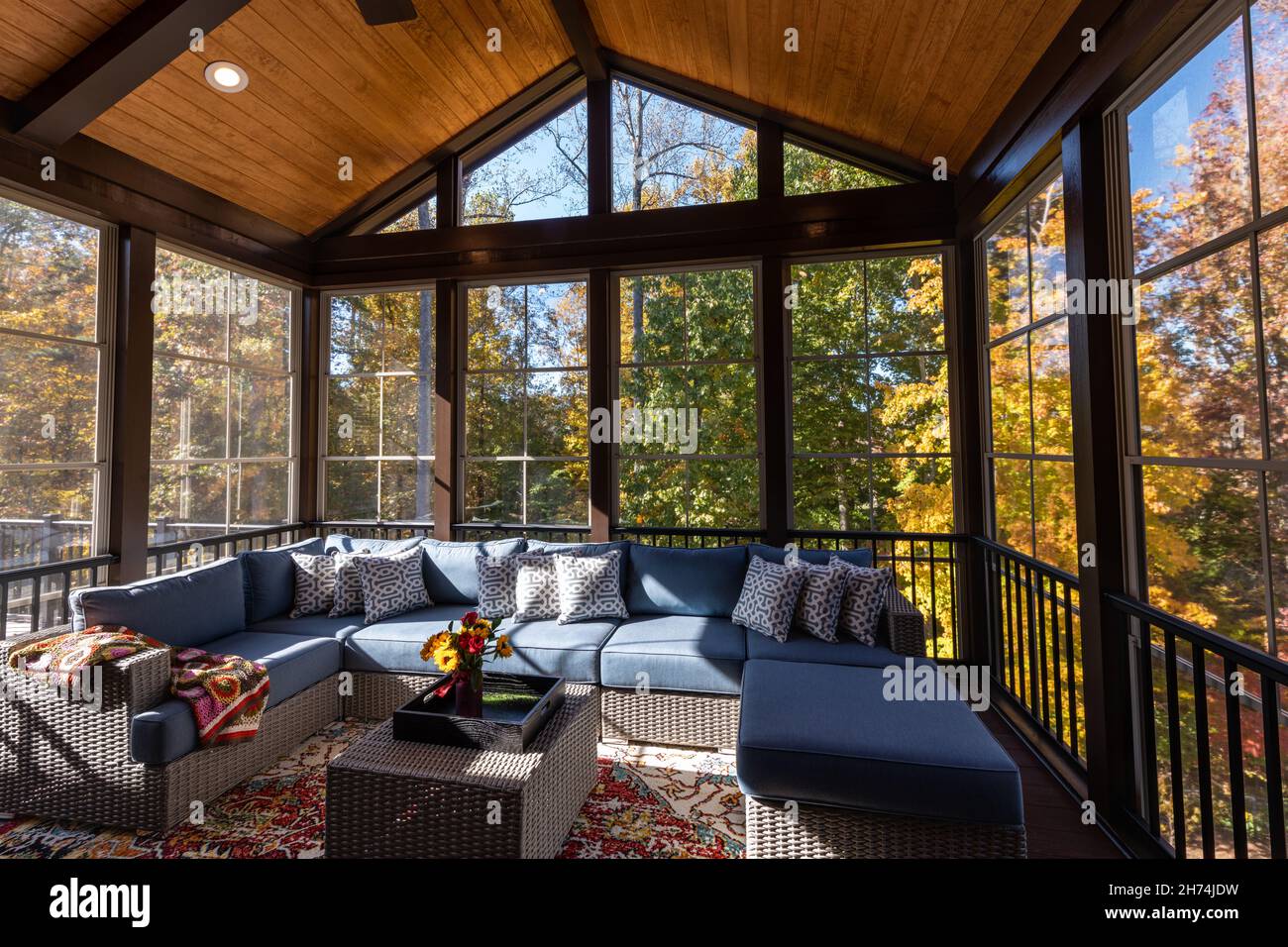 Sunroom Windows High Resolution Stock Photography And Images Alamy