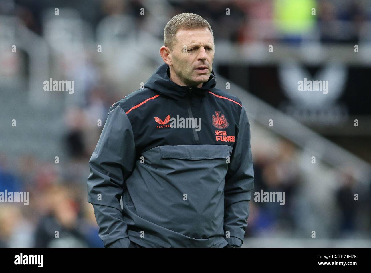 Newcastle United Assistant Manager High Resolution Stock Photography And Images Alamy