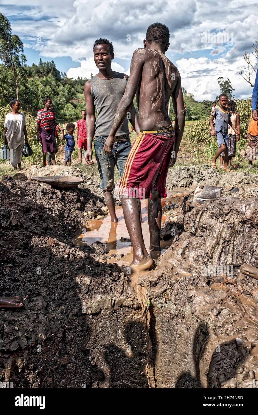 Illegal artisanal gold mining in Ethiopia, Africa Stock Photo Alamy