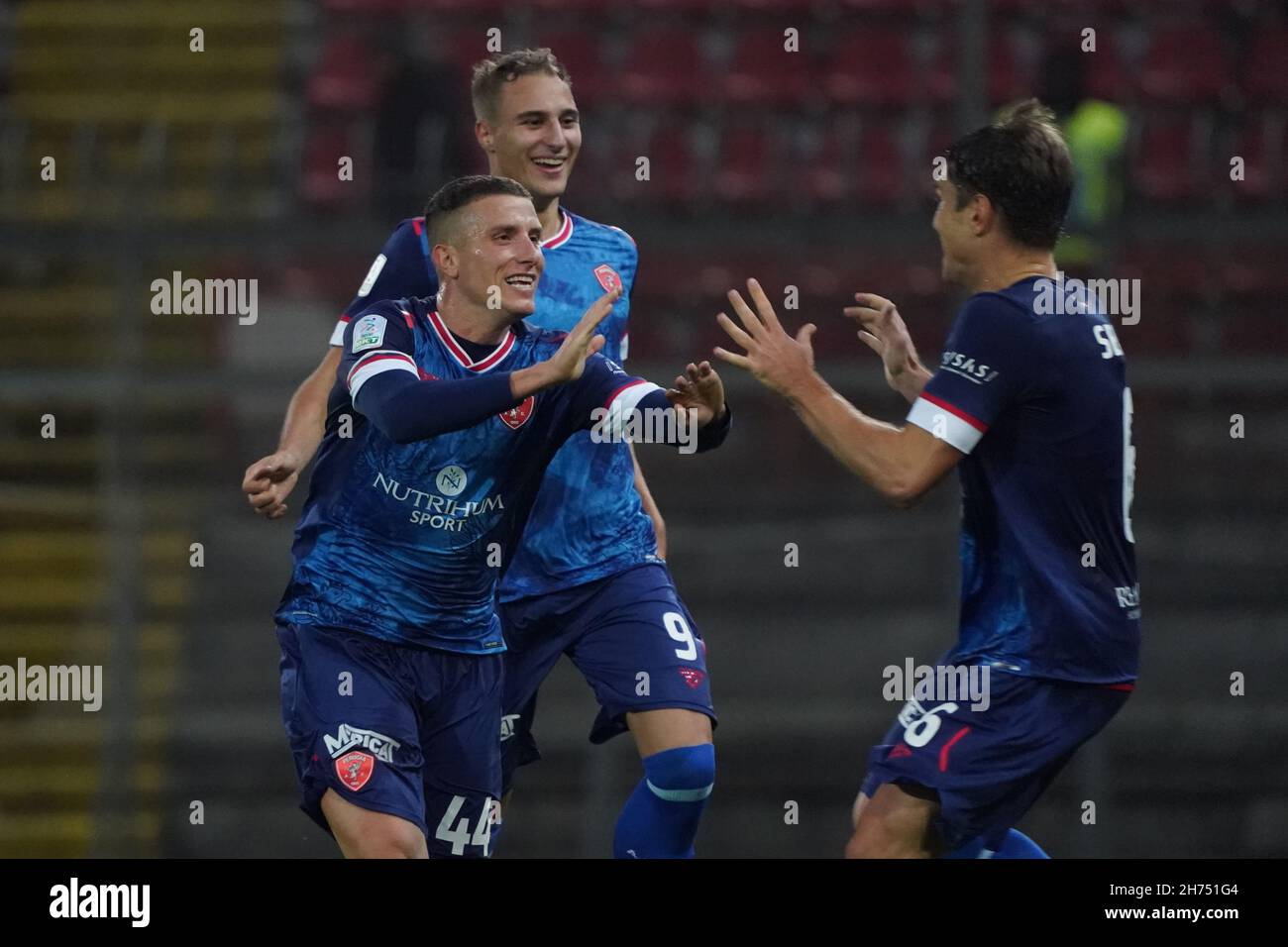 Perugia, Italy. 20th Nov, 2021. lisi frsncesco (n.44 perugia calcio)  exultation 1-0 during AC Perugia vs FC Crotone, Italian Football  Championship League BKT in Perugia, Italy, November 20 2021 Credit:  Independent Photo