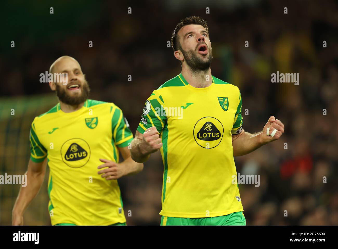 Carrow Road, Norwich, UK. 20th Nov, 2021. Premier League football, Norwich City versus Southampton; Grant Hanley of Norwich City celebrates after he scores for 2-1 in the 79th minute Credit: Action Plus Sports/Alamy Live News Stock Photo