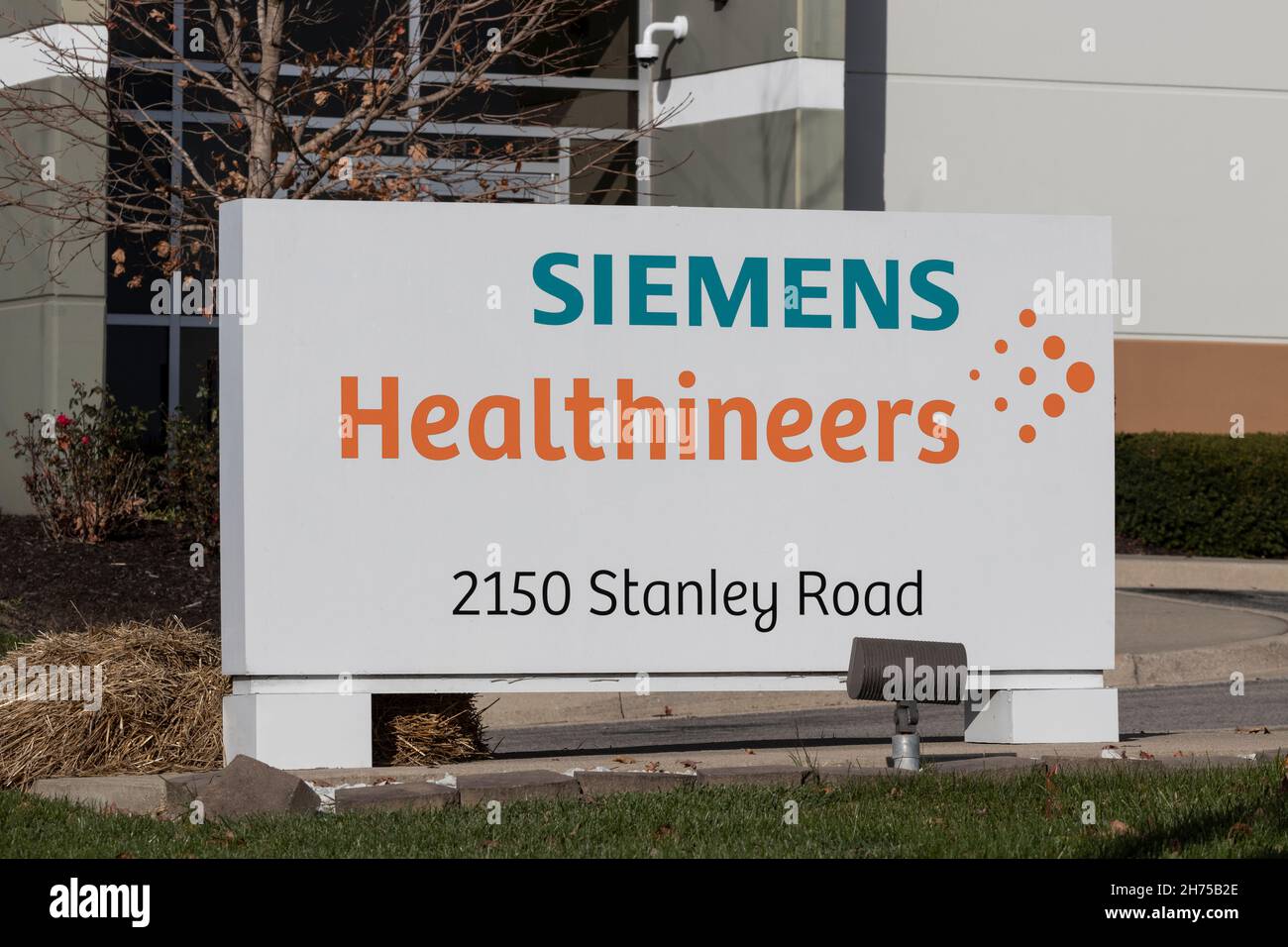 Plainfield Circa November 2021 Siemens Healthineers Healthcare