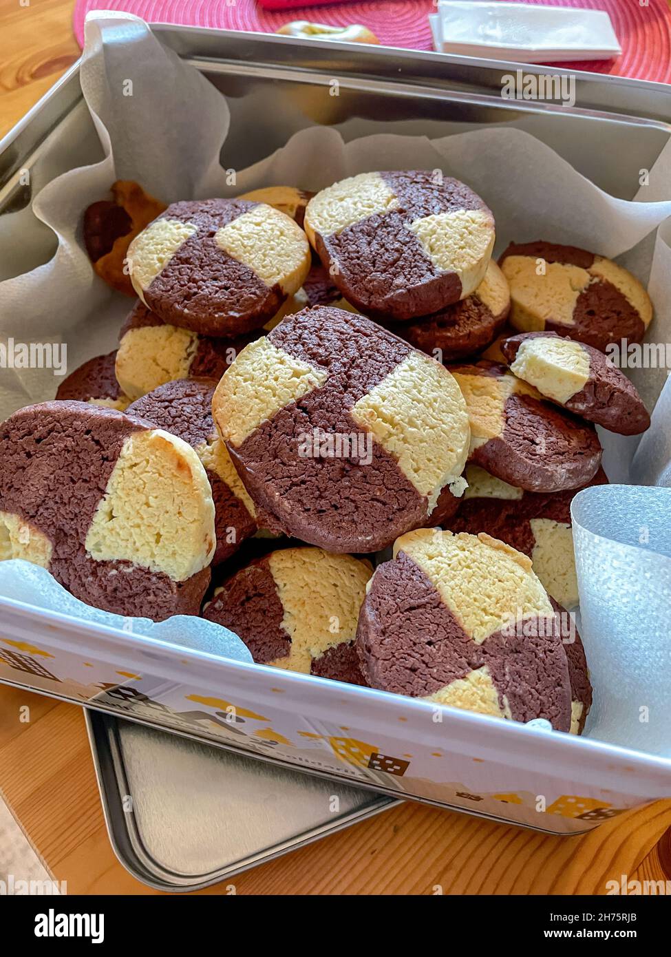 freshly baked shortcake in a tin box Stock Photo