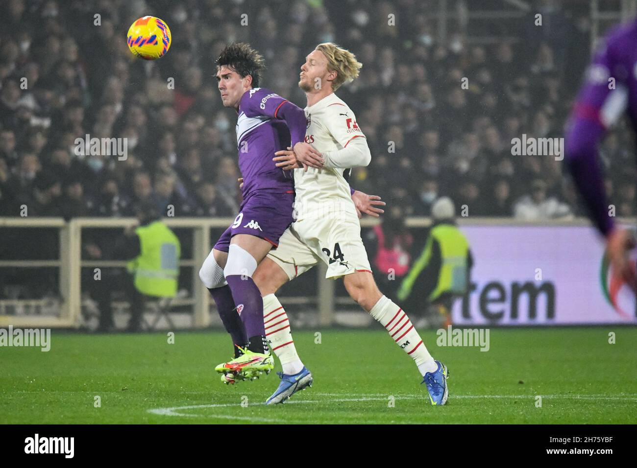 Florence, Italy. 21st Mar, 2021. Dusan Vlahovic (ACF Fiorentina) during ACF  Fiorentina vs AC Milan, Italian football Serie A match in Florence, Italy,  March 21 2021 Credit: Independent Photo Agency/Alamy Live News