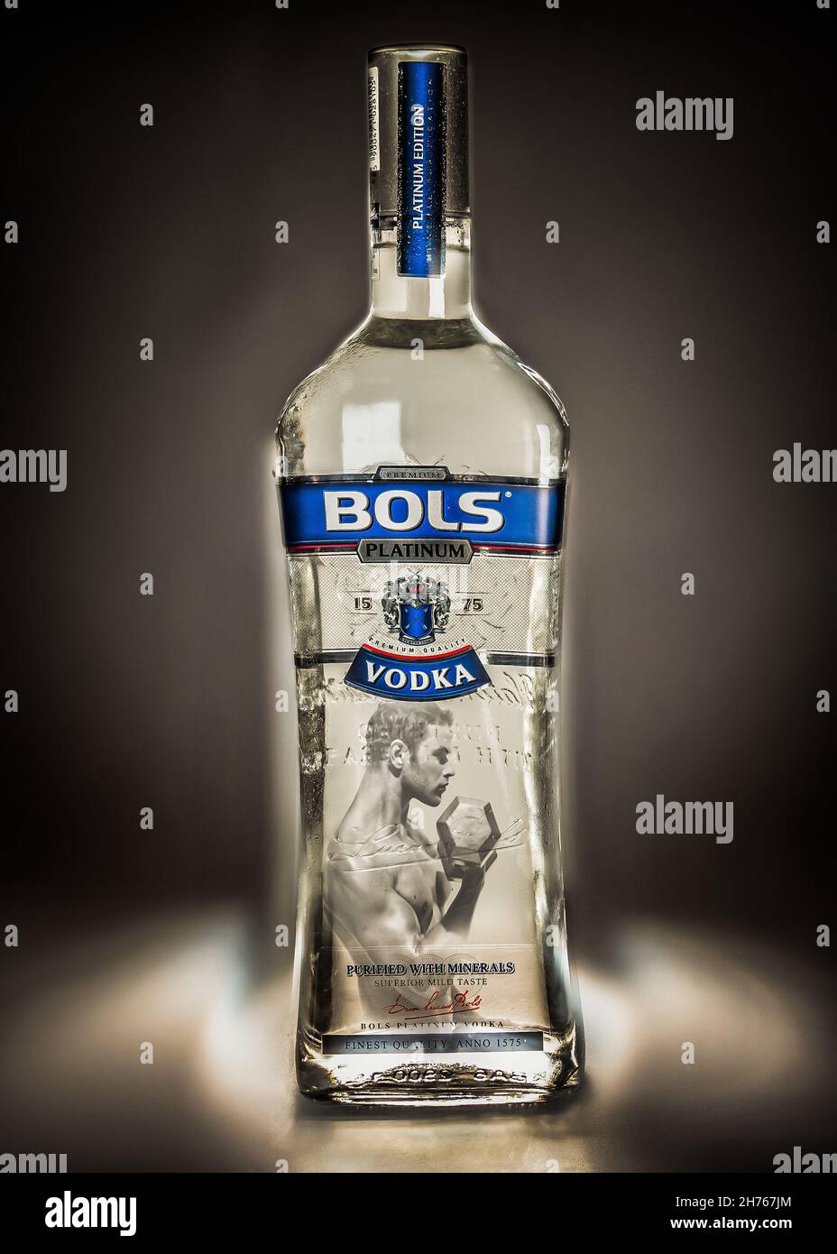 Bols hi-res stock photography and images - Alamy
