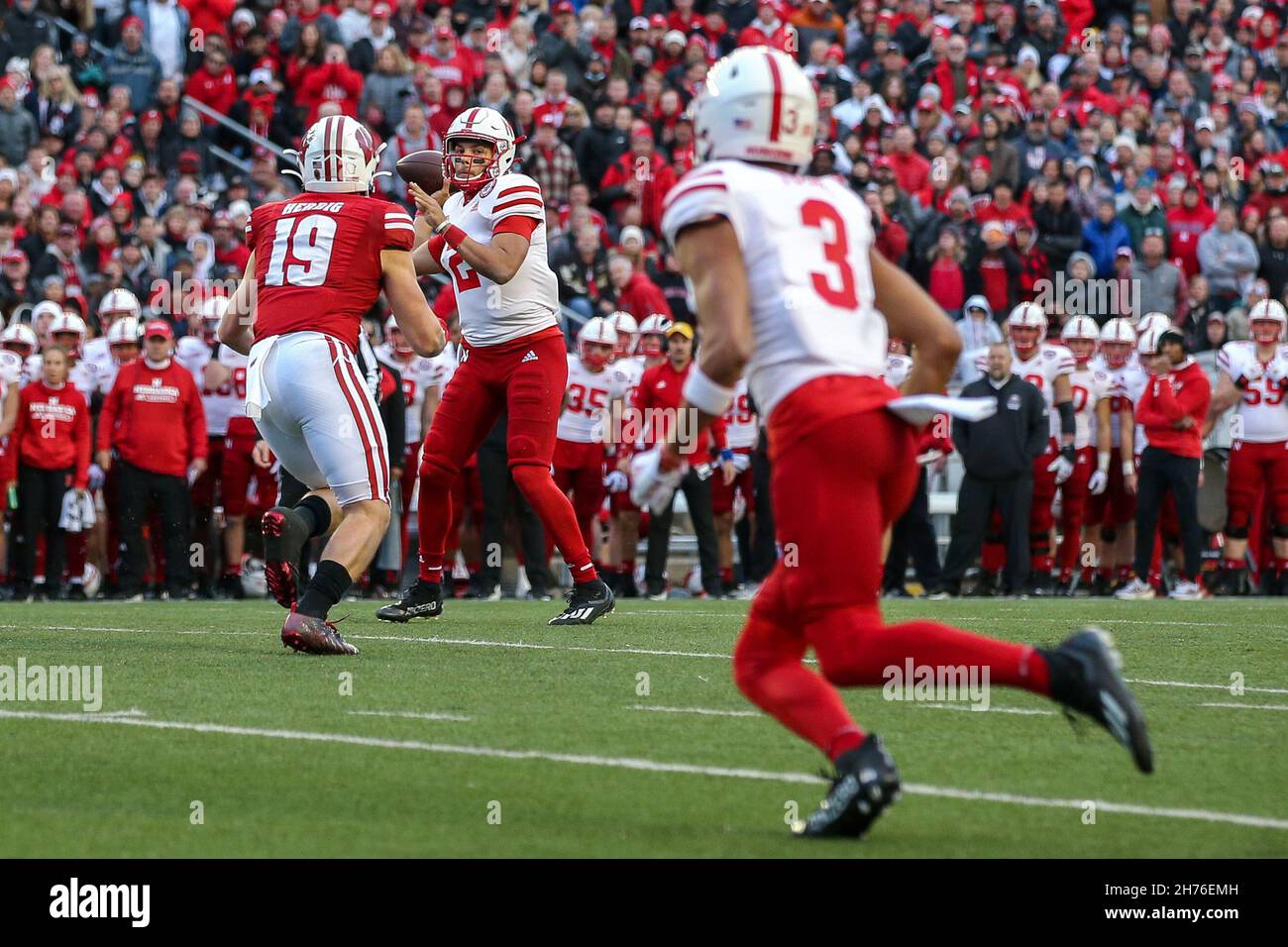 Madison, WI, USA. 20th Nov, 2021. Nebraska Cornhuskers quarterback Adrian Martinez (2) passing a 4 yard touchdown to wide receiver Samori Toure (3) during the NCAA Football game between the Nebraska Cornhuskers and the Wisconsin Badgers at Camp Randall Stadium in Madison, WI. Darren Lee/CSM/Alamy Live News Stock Photo