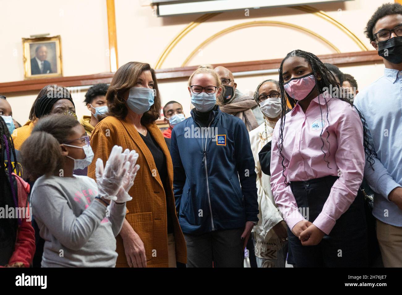 New York, New York, USA. 20th Nov, 2021. Governor Hochul joins Brooklyn  chapter of Jack and Jill of America for a Thanksgiving event at Cornerstone  Baptist Church. ALDI supermarkets donated food and