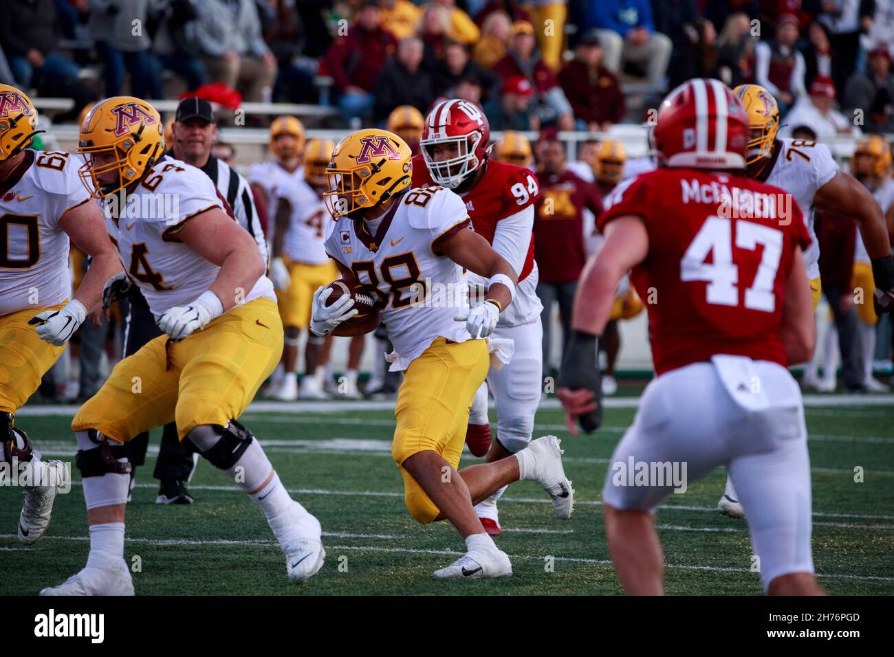 BLOOMINGTON, UNITED STATES - 2021/11/20: Minnesota Golden Gophers tight end Brevyn Spann-Ford (88) plays against Indiana University during an NCAA football game on November 20, 2021 at Memorial Stadium in Bloomington, Ind. The Hoosiers lost against the Golden Gophers 35-14. IU lost to Minnesota 35-14. Stock Photo