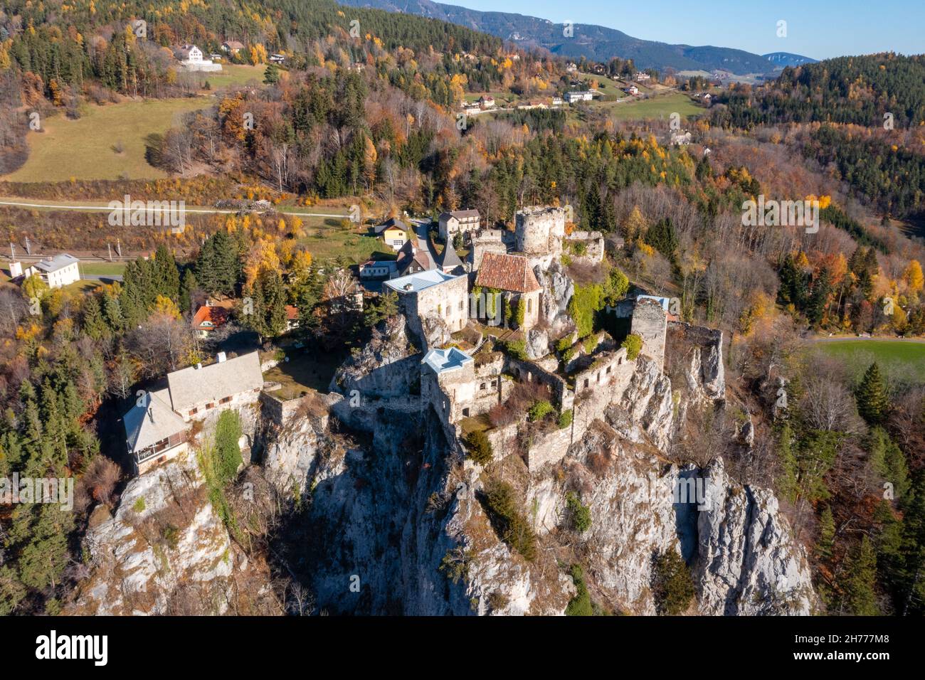 Klamm ruin close to Breitenstein at Semmering in Lower Austria, Europe. Scenic aerial view to the ancient old building during autumn. Stock Photo