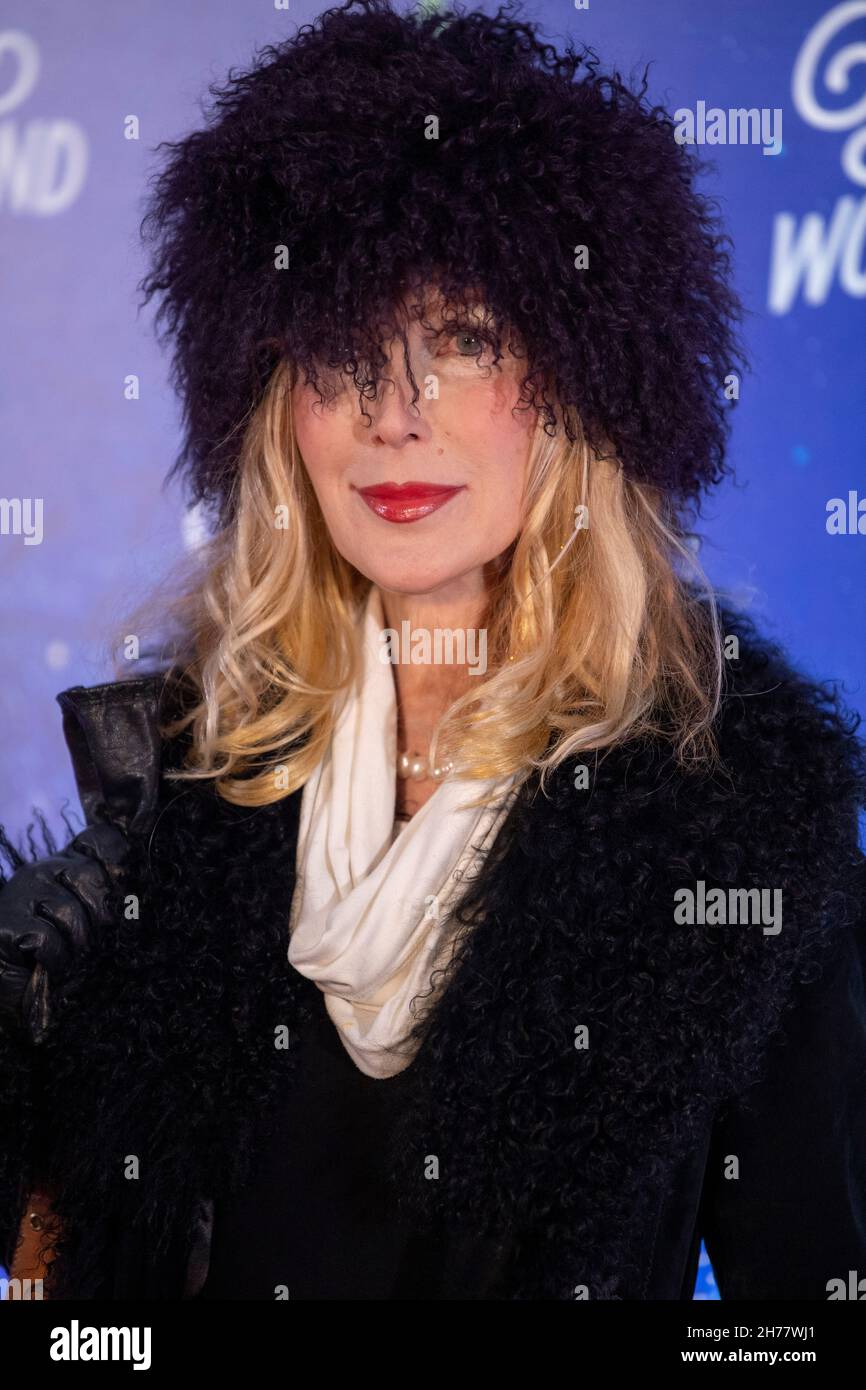 LONDON, ENGLAND - NOVEMBER 18: Basia Briggs attends the VIP Preview evening of Hyde Park Winter Wonderland at Hyde Park on 18th November 2021 in Londo Stock Photo