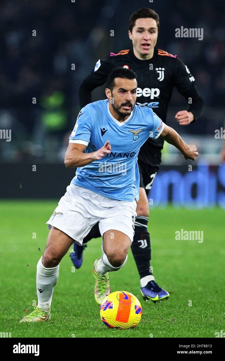 Pedro Rodriguez of Lazio in action during the Italian championship Serie A football match between SS Lazio and Juventus FC on November 20, 2021 at Stadio Olimpico in Rome, Italy - Photo: Federico Proietti/DPPI/LiveMedia Stock Photo