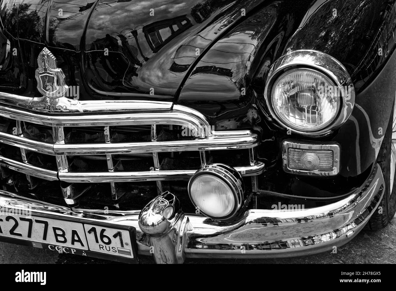 Photo GAZ12 ZIM, USSR, year 1951, Classic Cars Stock Photo Alamy