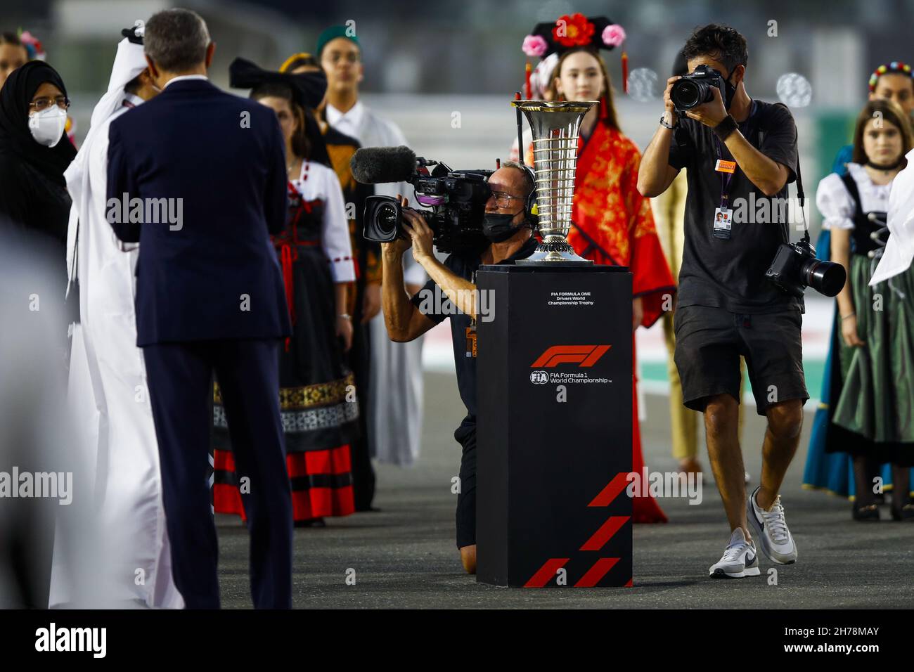 F1 Trophy during the Formula 1 Ooredoo Qatar Grand Prix 2021, 20th ...