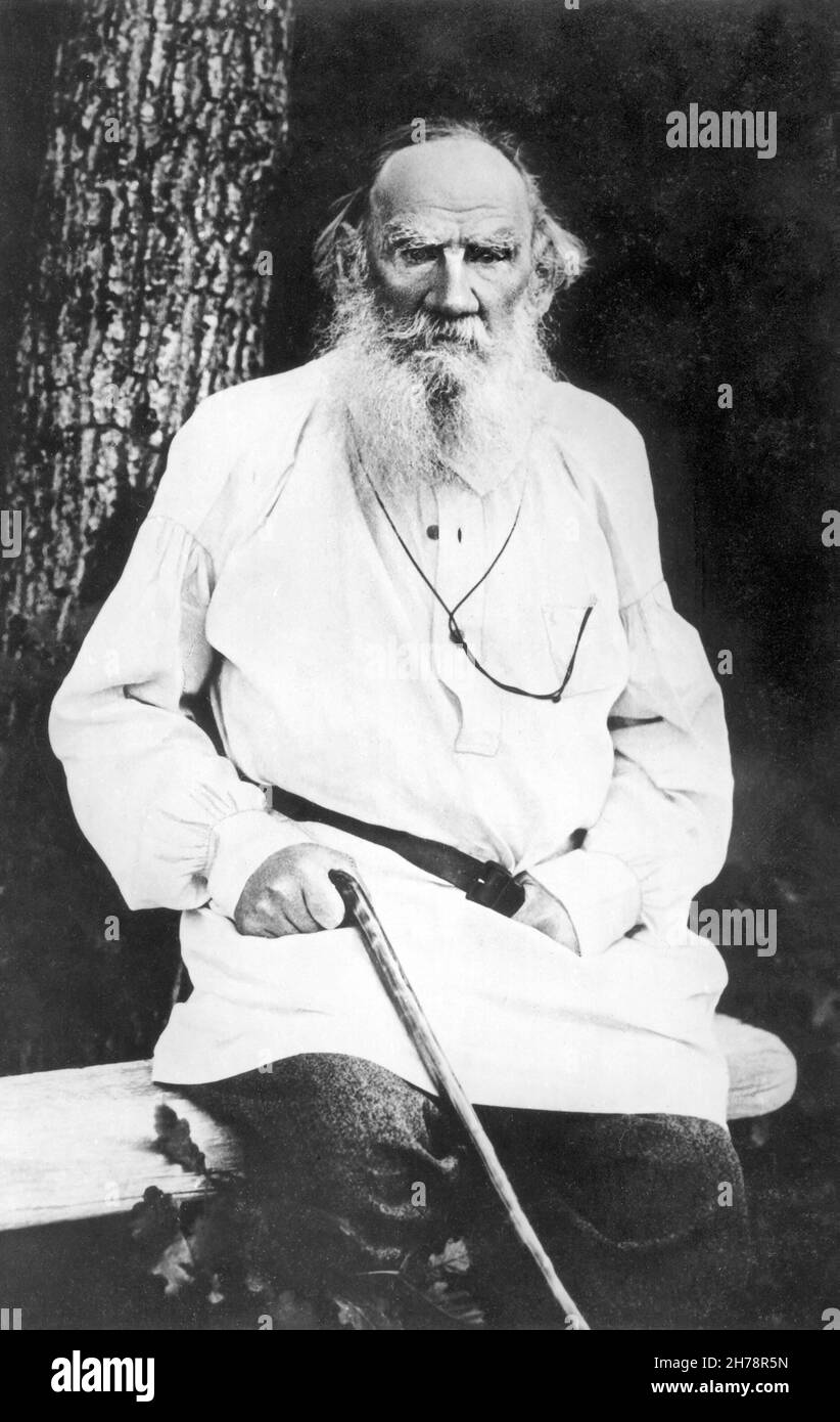 TOLSTOI Leon Nikolaievitch Date 19100601 ©ArchivesZephyr/Opale