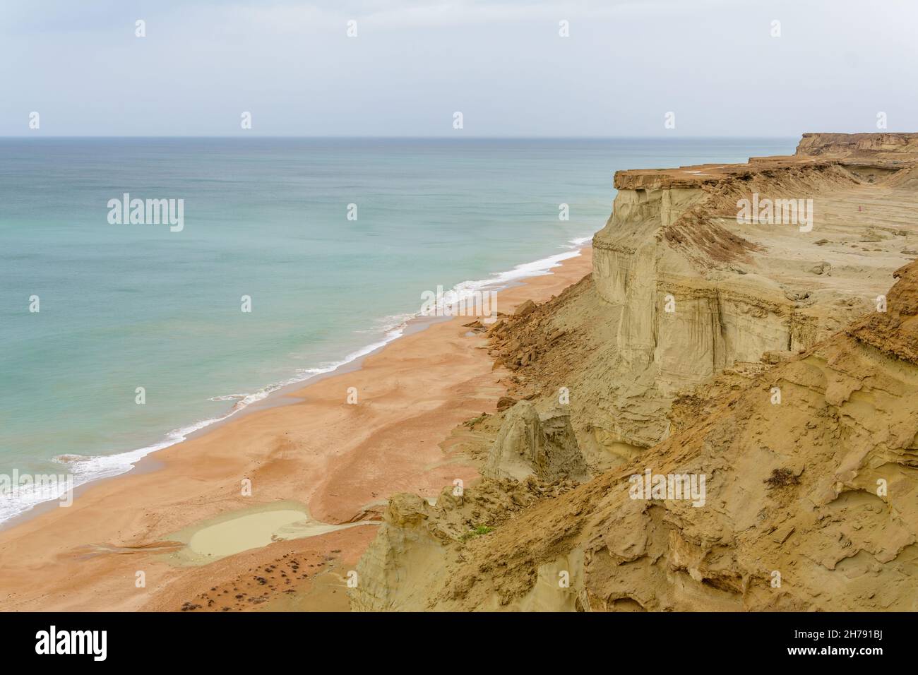 view from the beaches of oman sea in chabahar, baluchistan province, iran. tabletop mountains in iran Stock Photo