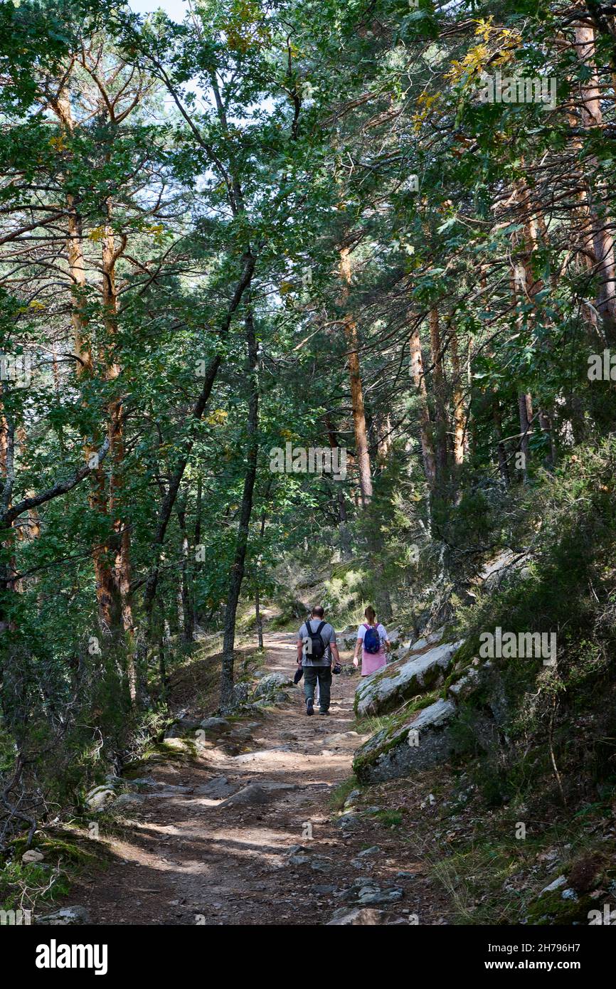 Two hikers country trail hi-res stock photography and images - Alamy