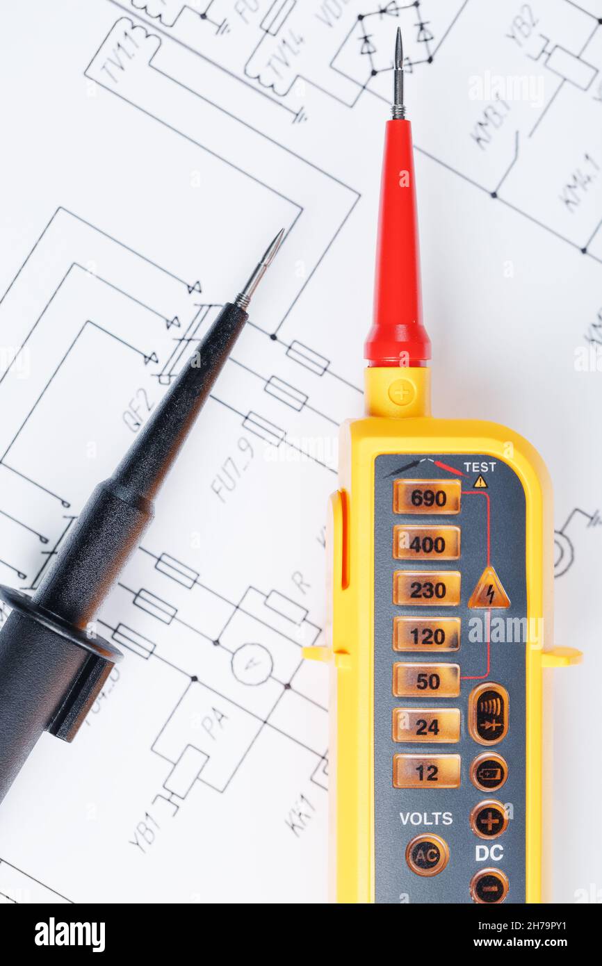 The twopole voltage indicator lies on the electrical drawing. Testing