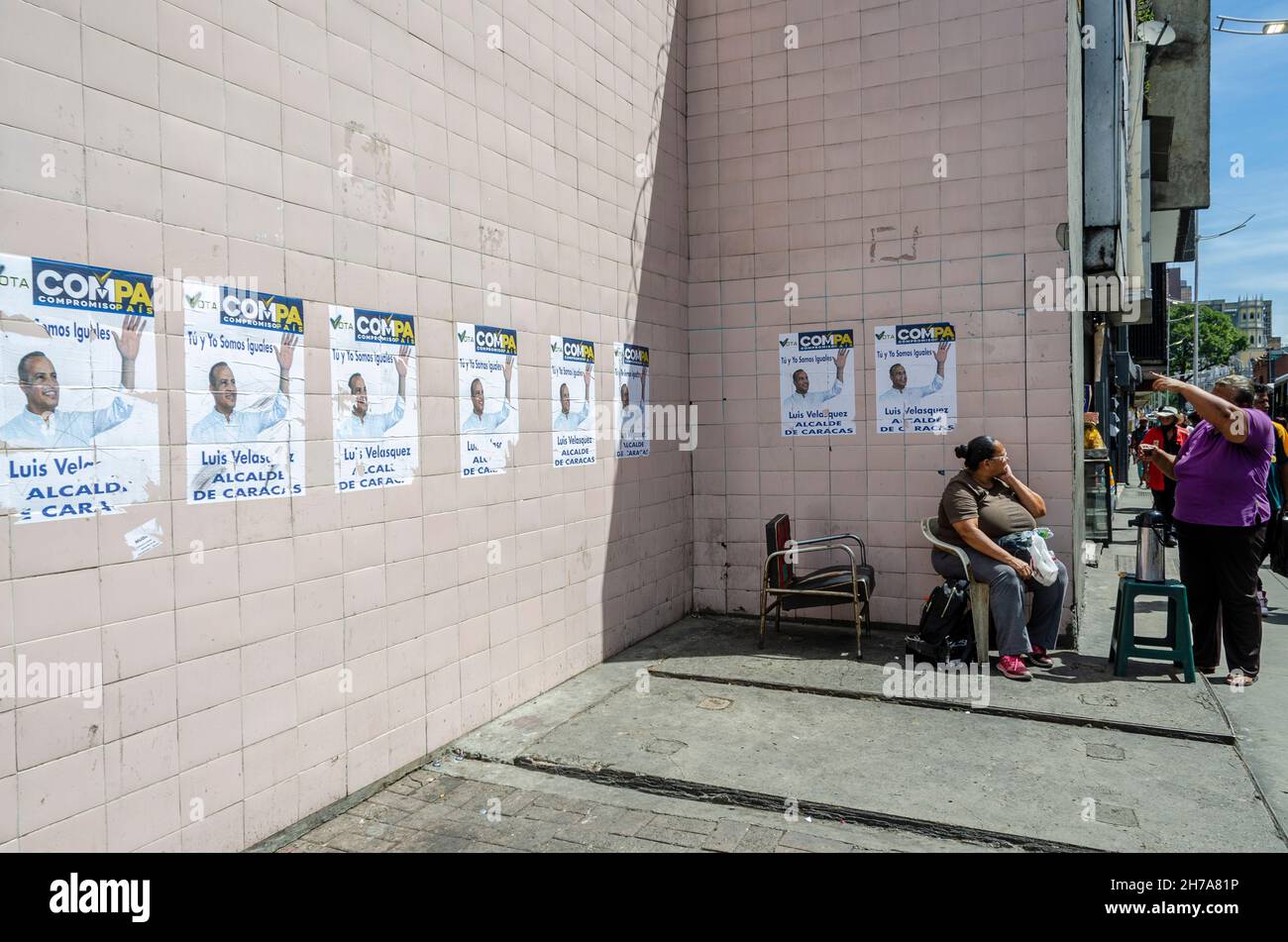 Electoral propaganda in the streets of Caracas Venezuelans vote on Sunday, November 21, in state and municipal elections, where 23 governors and 335 m Stock Photo
