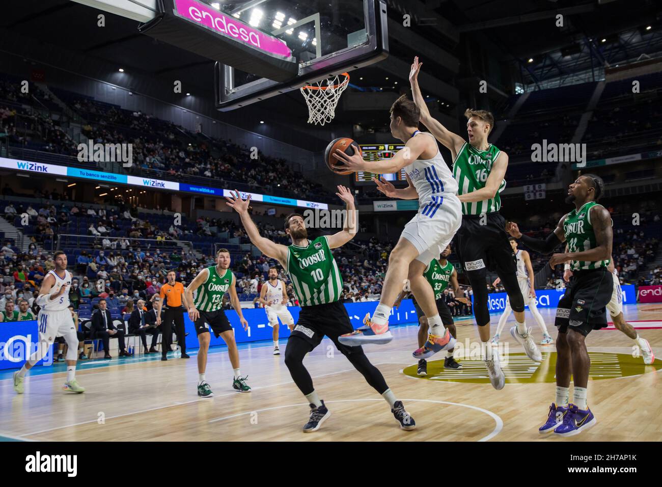 Madrid, Spain. 21st Nov, 2021. Juan Nuñez (whjite) during Real Madrid victory over Coosur Real Betis (71 - 48) in Liga Endesa regular season (day 11) celebrated in Madrid (Spain) at Wizink Center. November 21th 2021. (Photo by Juan Carlos García Mate/Pacific Press) Credit: Pacific Press Media Production Corp./Alamy Live News Stock Photo