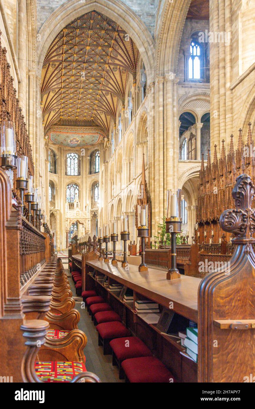 Interior choir stalls and altar of Peterborough Cathedral, Peterborough, Cambridgeshire, England, United Kingdom Stock Photo