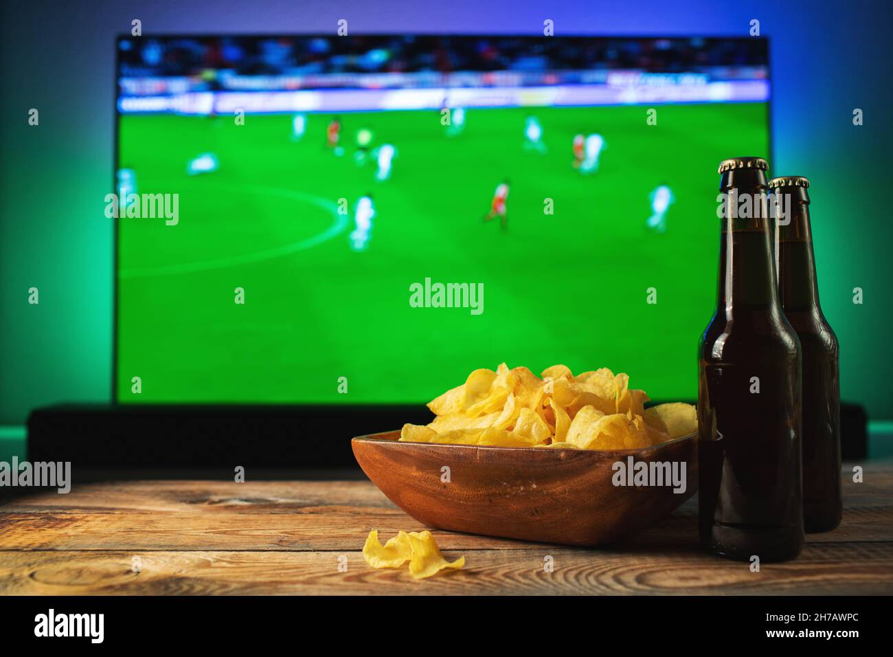 Food at football match hi-res stock photography and images - Page 5