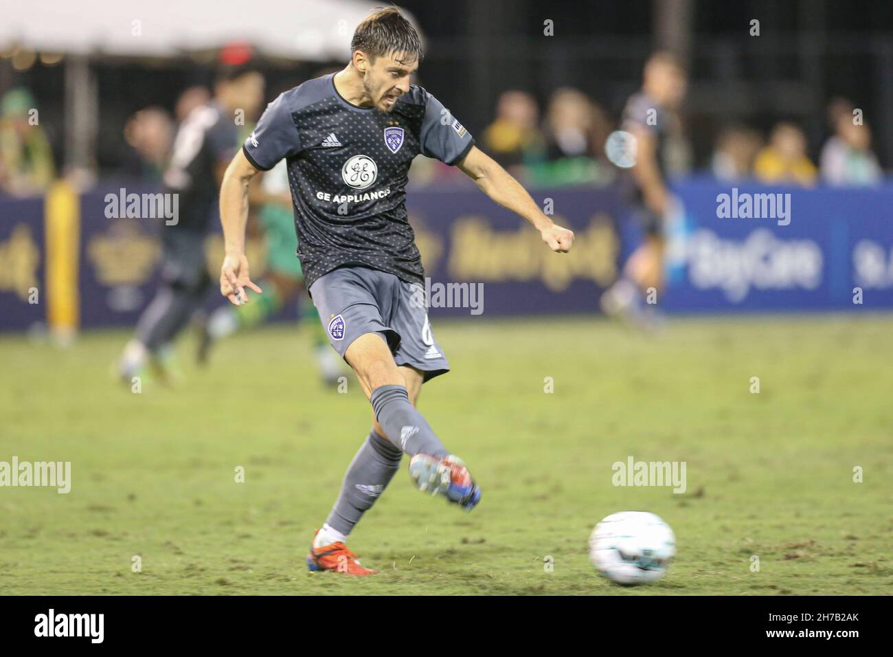 St. Petersburg, FL USA;  Louisville City FC defender Wes Charpie (6) passes the ball during a USL Eastern Conference Championship game against the Tam Stock Photo