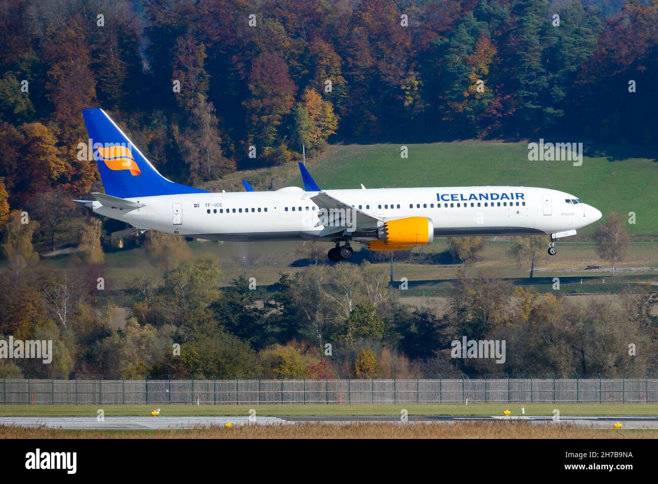 Icelandair Boeing 737 Max aircraft landing at Zurich Airport inbound from Keflavik, Iceland.  Airplane TF-ICC 737 MAX of Iceland Air landing. Stock Photo