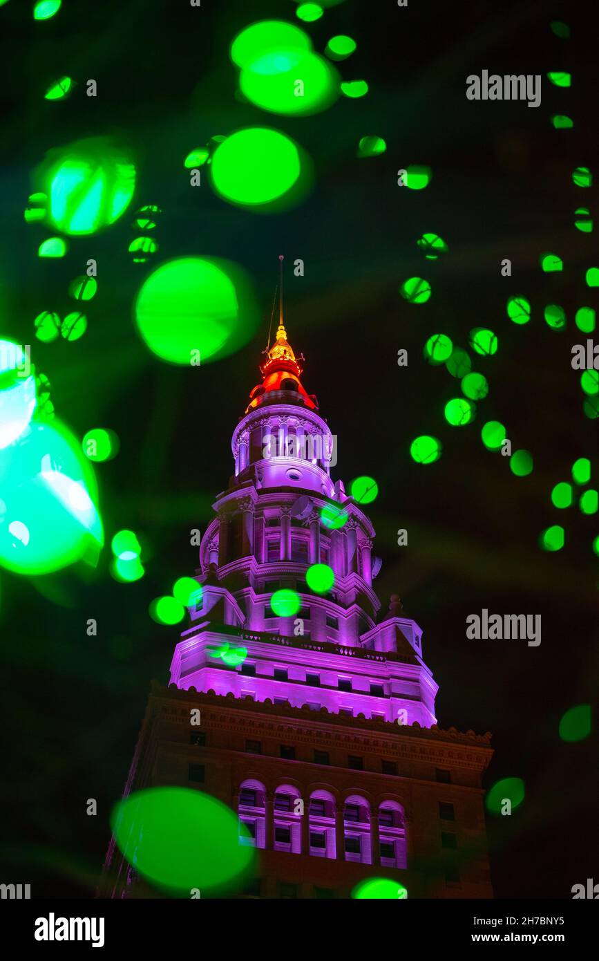 Cleveland Public Square Christmas Lights Stock Photo Alamy