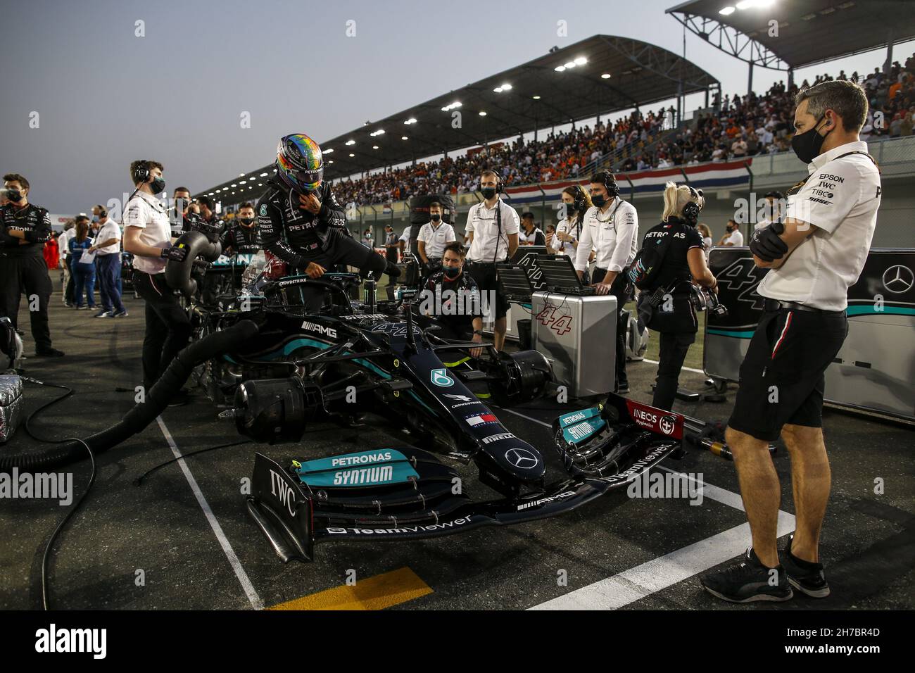 HAMILTON Lewis (gbr), Mercedes AMG F1 GP W12 E Performance, portrait during the Formula 1 Ooredoo Qatar Grand Prix 2021, 20th round of the 2021 FIA Formula One World Championship from November 19 to 21, 2021 on the Losail International Circuit, in Lusail, Qatar - Photo: Dppi/DPPI/LiveMedia Stock Photo