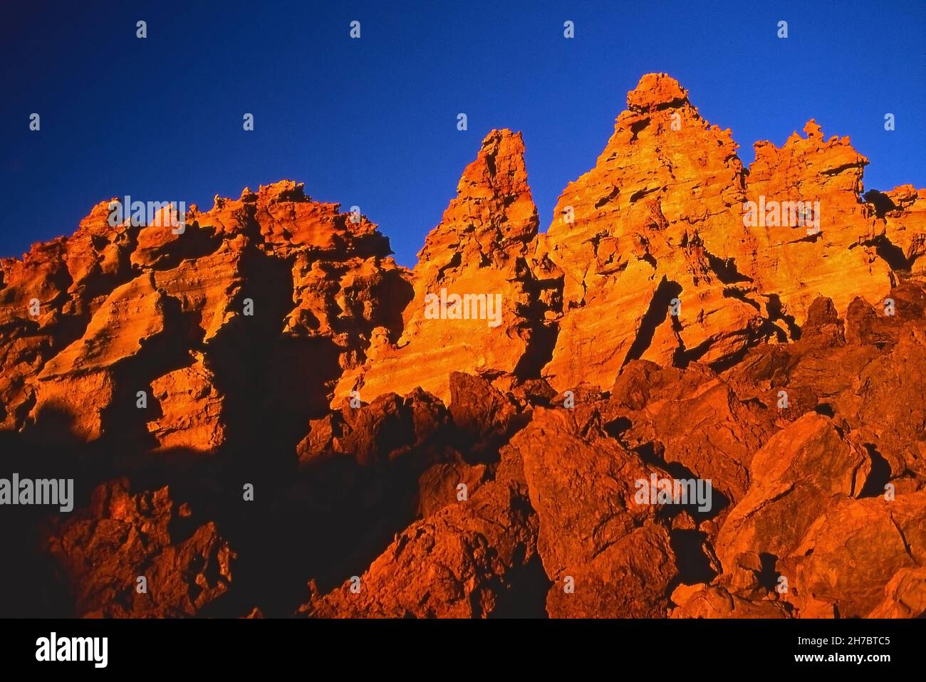SPAIN, CANARY ISLANDS, TENERIFE, THE NATIONAL PARK OF EL TEIDE WITH THE ROCKS OF LOS CANADAS Stock Photo