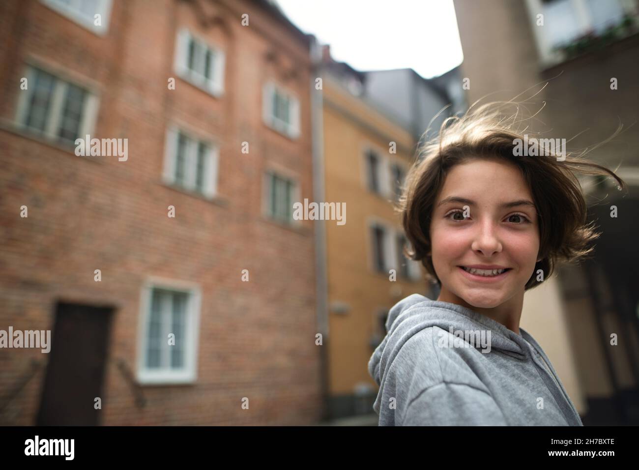 Preteen girl hi-res stock photography and images - Alamy