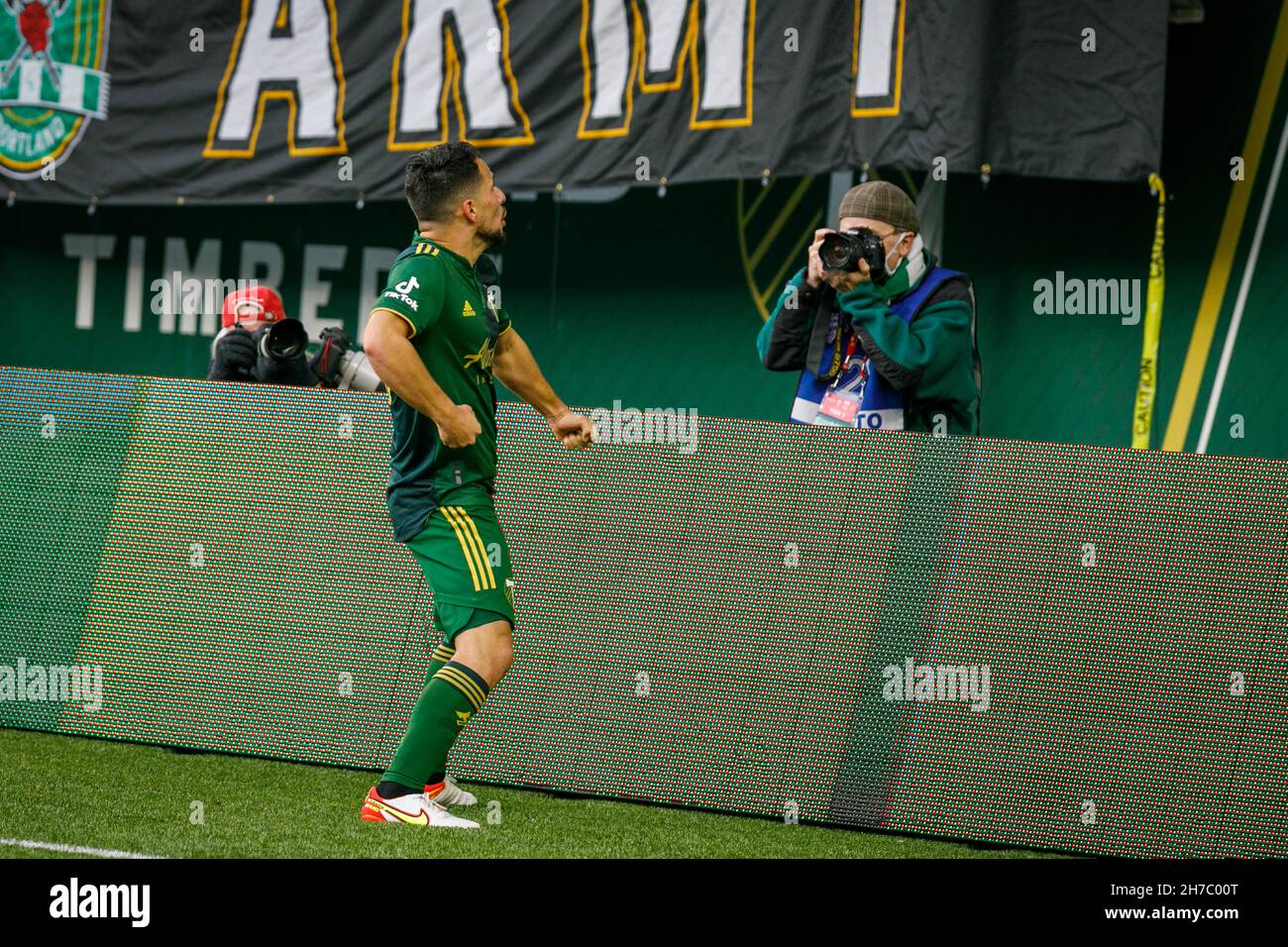 Portland, USA. 21st Nov, 2021. Sebastian Blanco celebrates his second