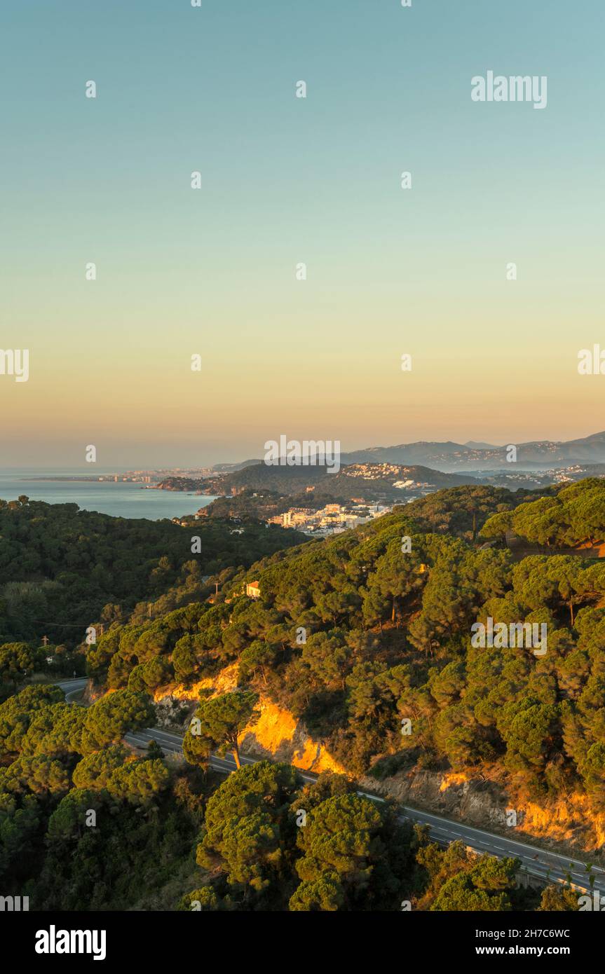 Gi 682 road hires stock photography and images Alamy
