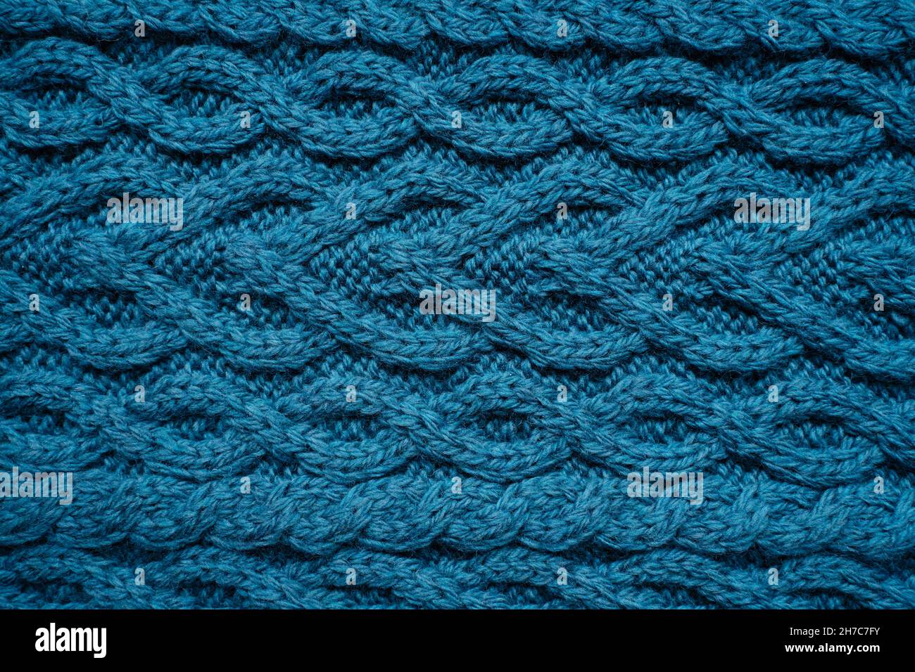 Cable knit hi-res stock photography and images - Alamy