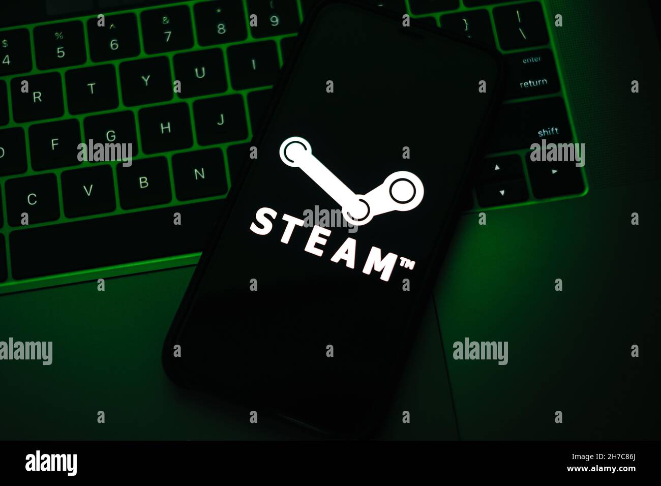 Steam logo on the smartphone screen Stock Photo - Alamy