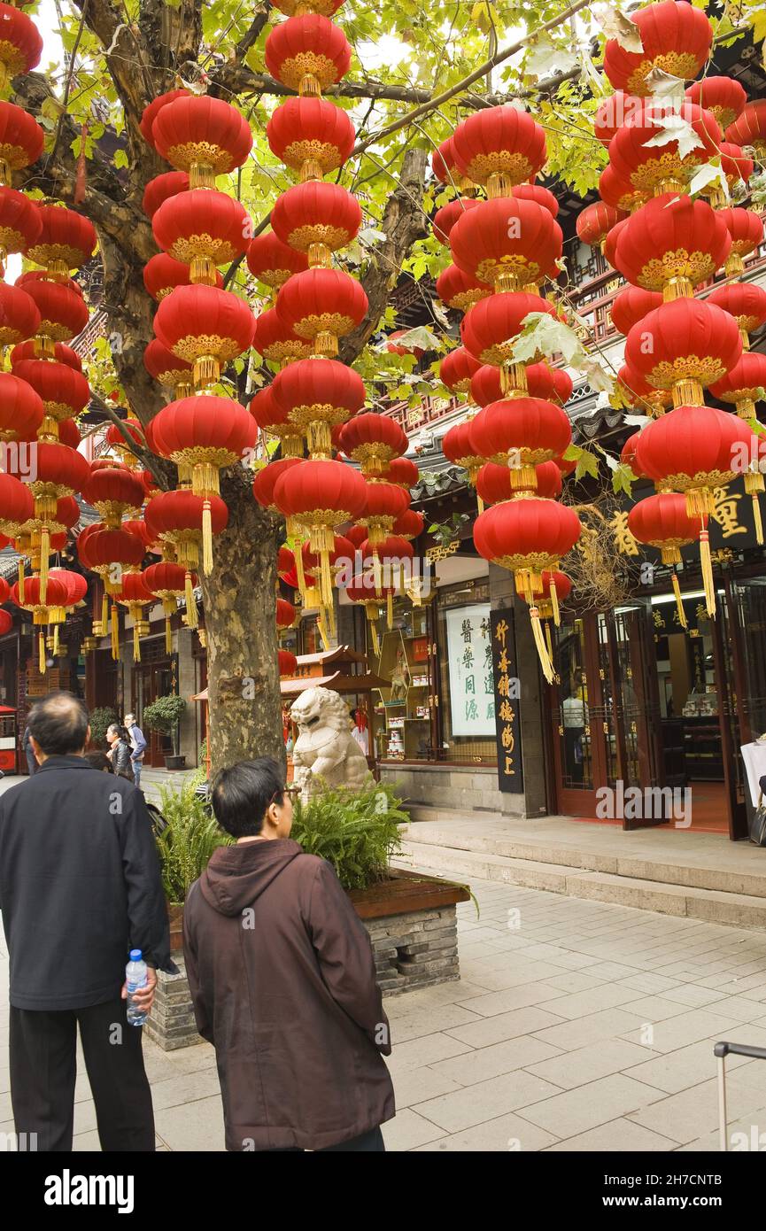 Chinese lanterns in Chenghuang Miao district, China, Shanghai Stock Photo