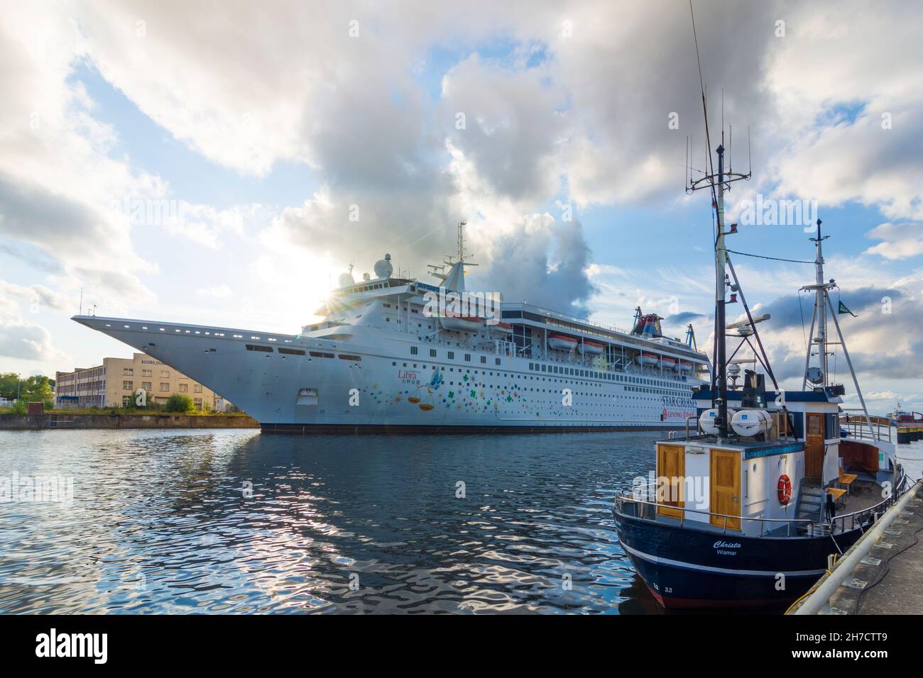 Wismar: port Westhafen, cruise ship at shipyard MV Werften in Ostsee (Baltic Sea), Mecklenburg-Vorpommern, Germany Stock Photo