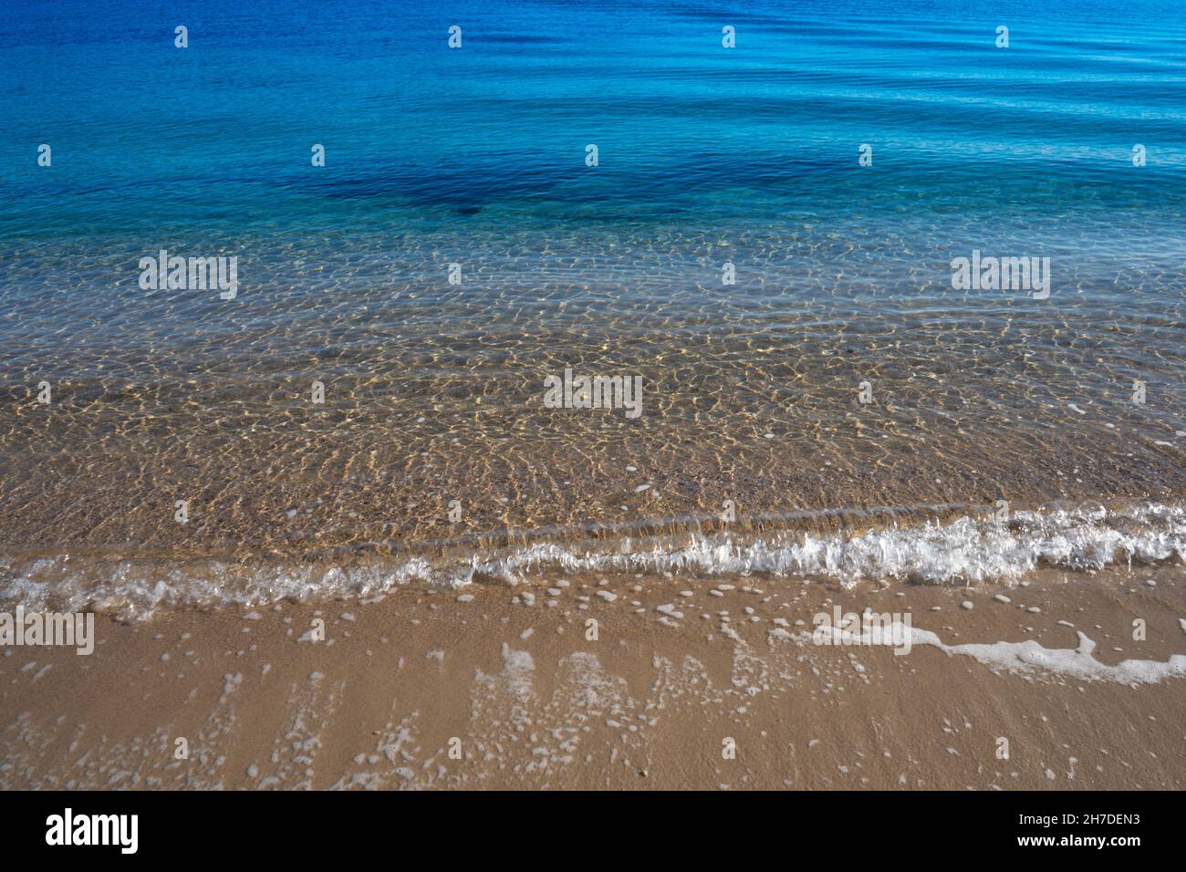 Blue ocean surface sandy natural hi-res stock photography and images ...