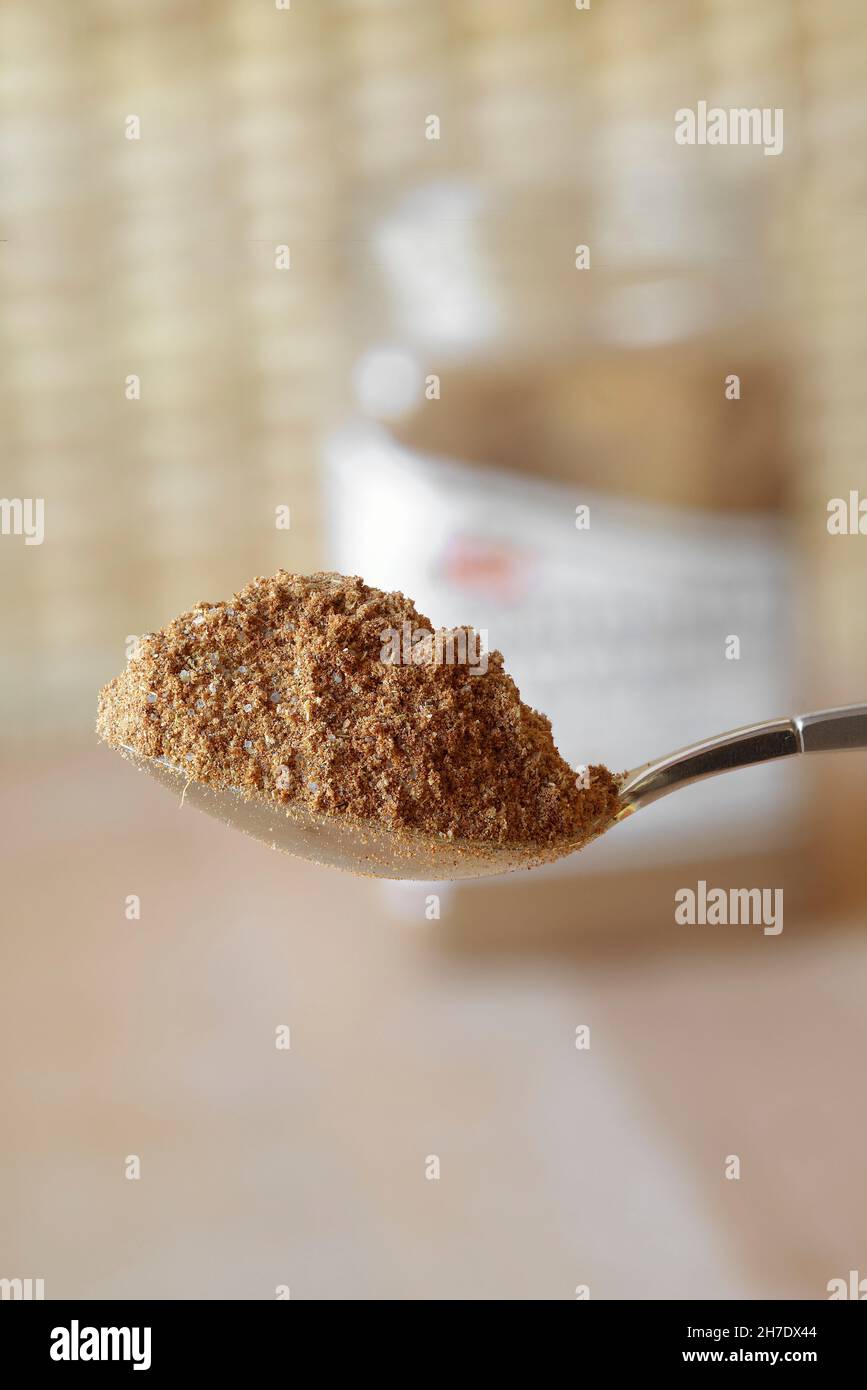 Garam masala on a spoon (Indian spice mixture Stock Photo Alamy