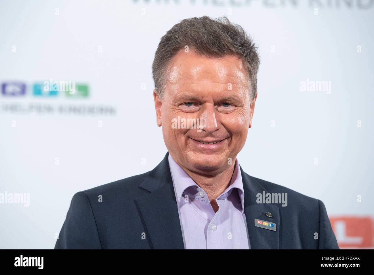 Huerth, Deutschland. 18th Nov, 2021. Raimund BRICHTA, moderator, 26th