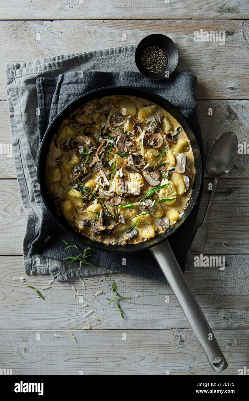 Gnocchi with creamy mushroom and tarragon sauce Stock Photo Alamy