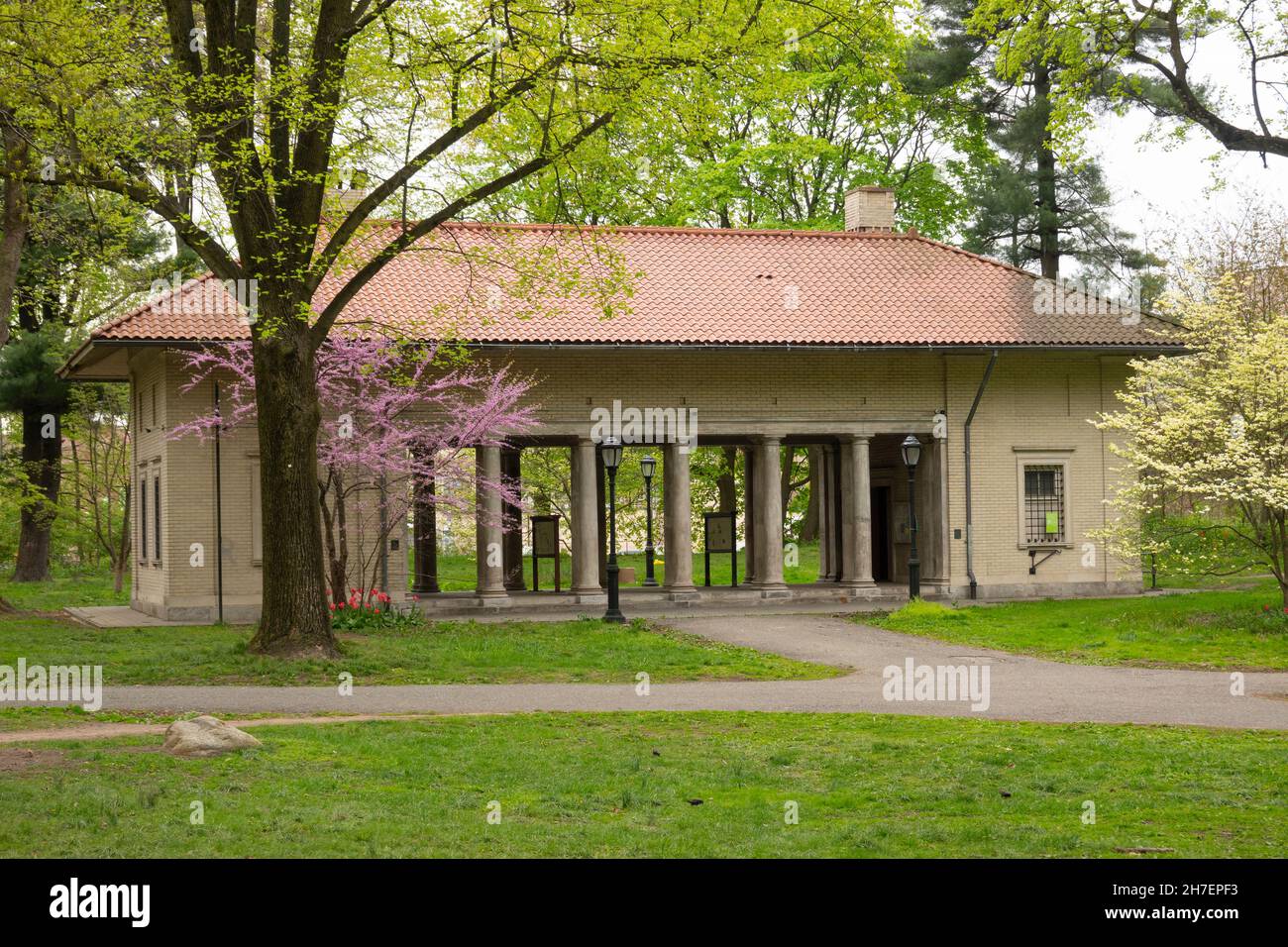 public restroom in Prospect park Brooklyn NYC Stock Photo Alamy