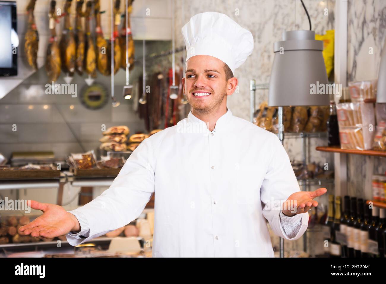 Butcher showing fresh red meat hi-res stock photography and images - Alamy