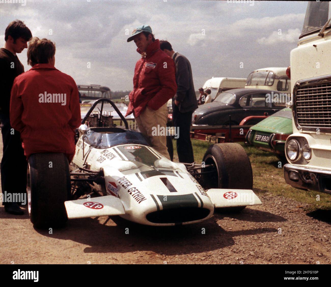Peter Gethin and a formula 5000 McLaren in the Mallory Park paddock 25th May 1970 Stock Photo