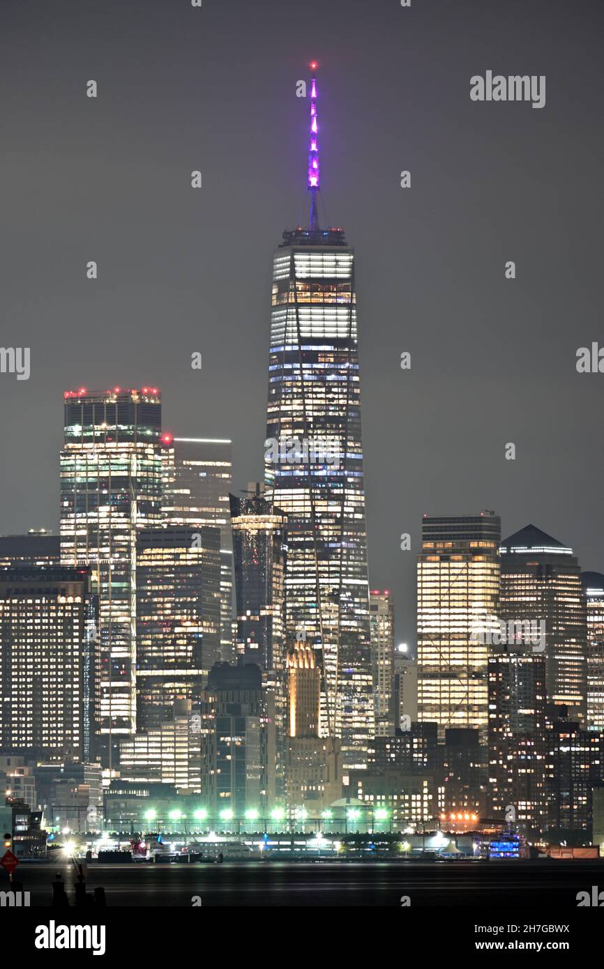 Night view of skyscrapers in New York Stock Photo - Alamy